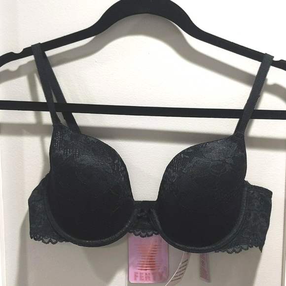 Savage X Fenty Allover Lace T-Shirt Bra Black 34C - Picture 1 of 9